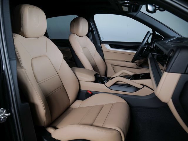 New 2026 Porsche Cayenne AWD/4WD image 11