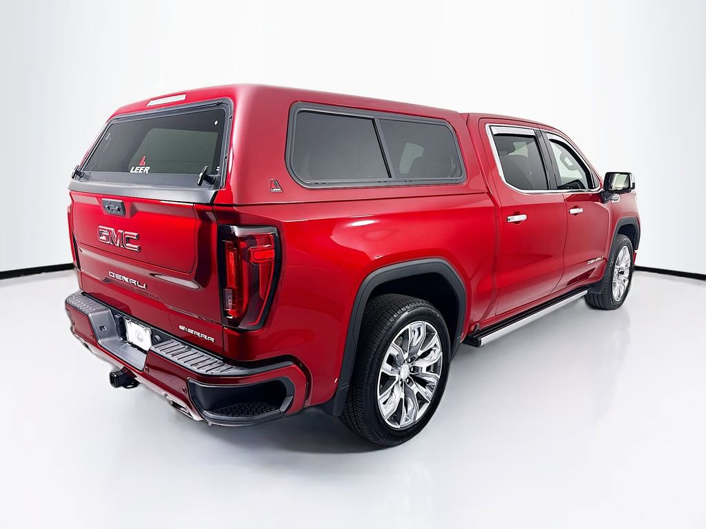 Used 2024 GMC Sierra 1500 Denali w/ Denali Reserve Package AWD/4WD image 5
