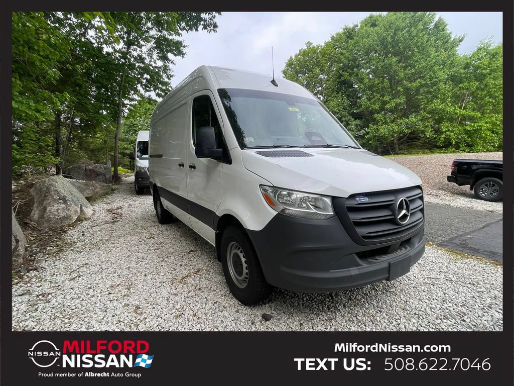 Used 2025 Mercedes-Benz Sprinter 2500 image 8