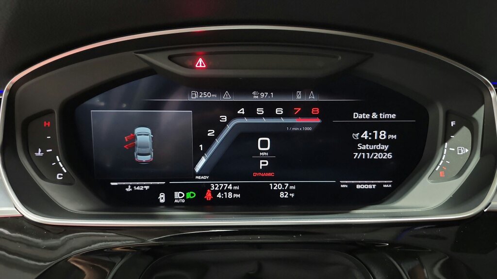 Used 2020 Audi S8 L w/ S8 Executive Package AWD/4WD image 31