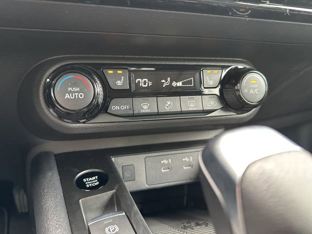 New 2026 Nissan Kicks SV w/ SV Premium Package FWD image 19