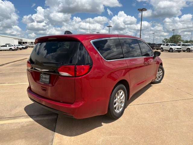 New 2026 Chrysler Voyager LX FWD image 16