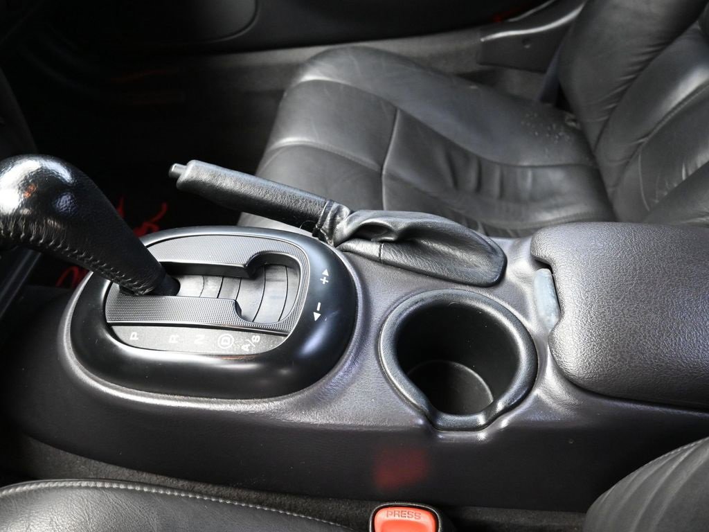 Used 1999 Plymouth Prowler Base image 14