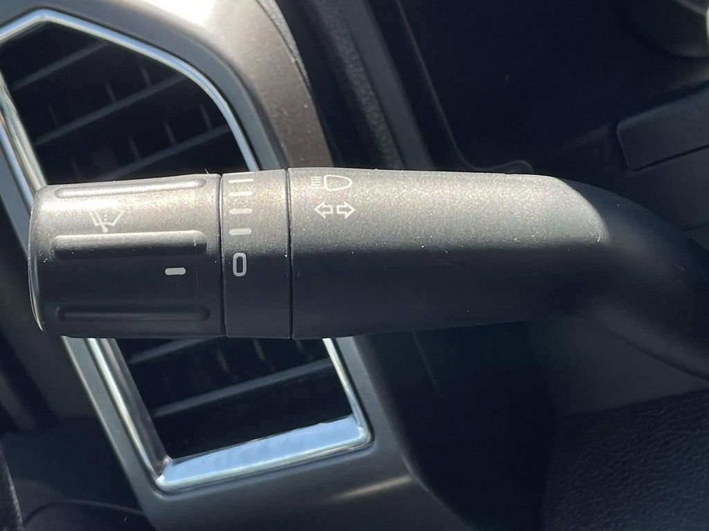 Used 2017 Ford F150 XLT w/ Equipment Group 302A Luxury AWD/4WD image 21