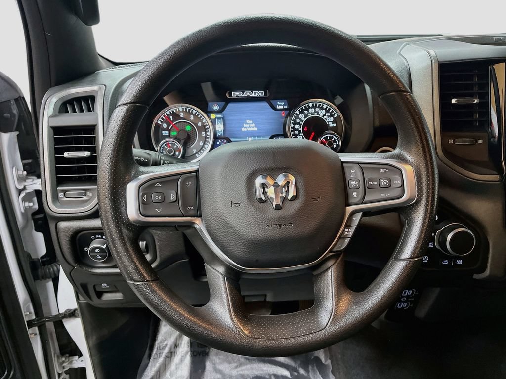 Used 2025 RAM 1500 Warlock AWD/4WD image 11