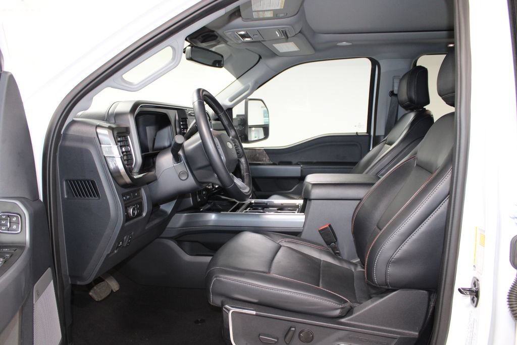 Used 2023 Ford F250 Lariat w/ Lariat Ultimate Package AWD/4WD image 25