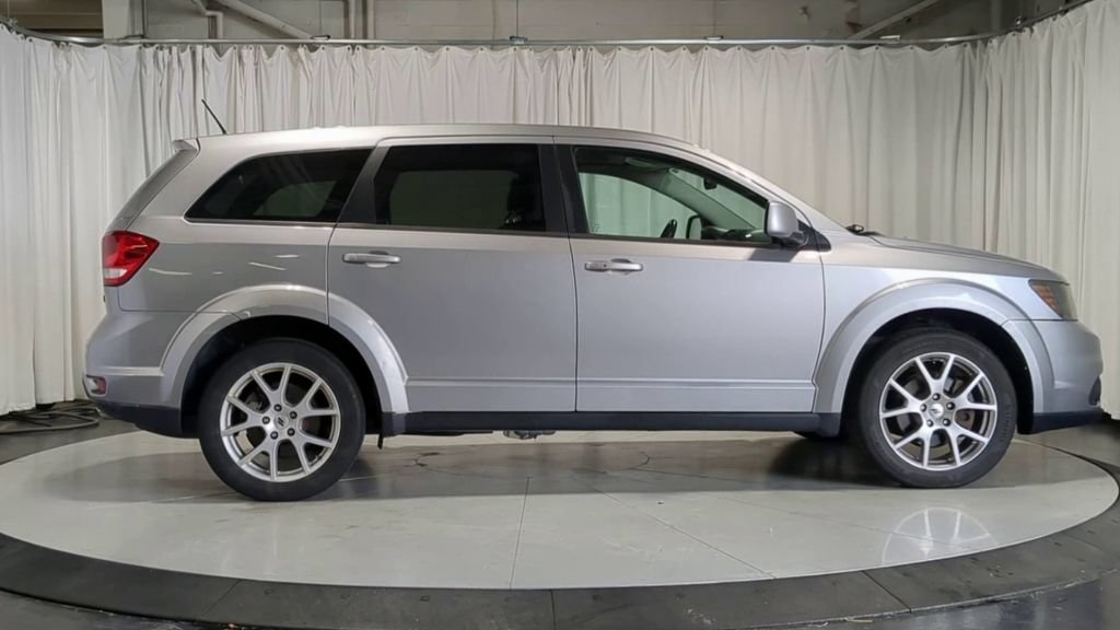 Used 2015 Dodge Journey R/T w/ Flexible Seating Group AWD/4WD image 11