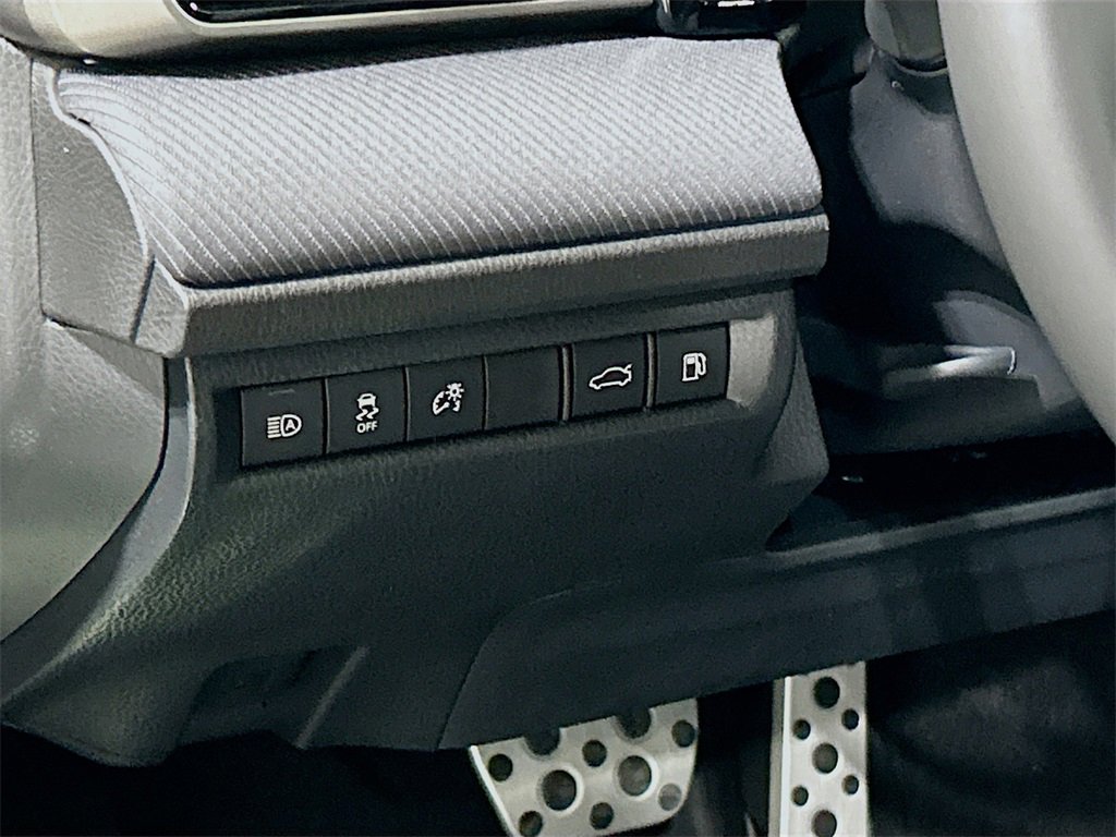 New 2026 Toyota Camry SE image 11