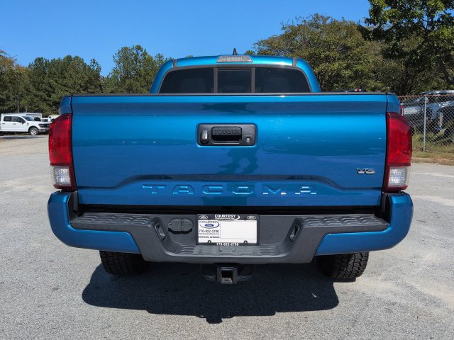Used 2016 Toyota Tacoma TRD Sport w/ Towing Package RWD image 6