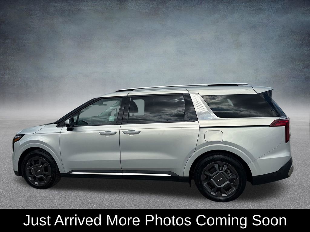Used 2025 Kia Carnival SX video 2
