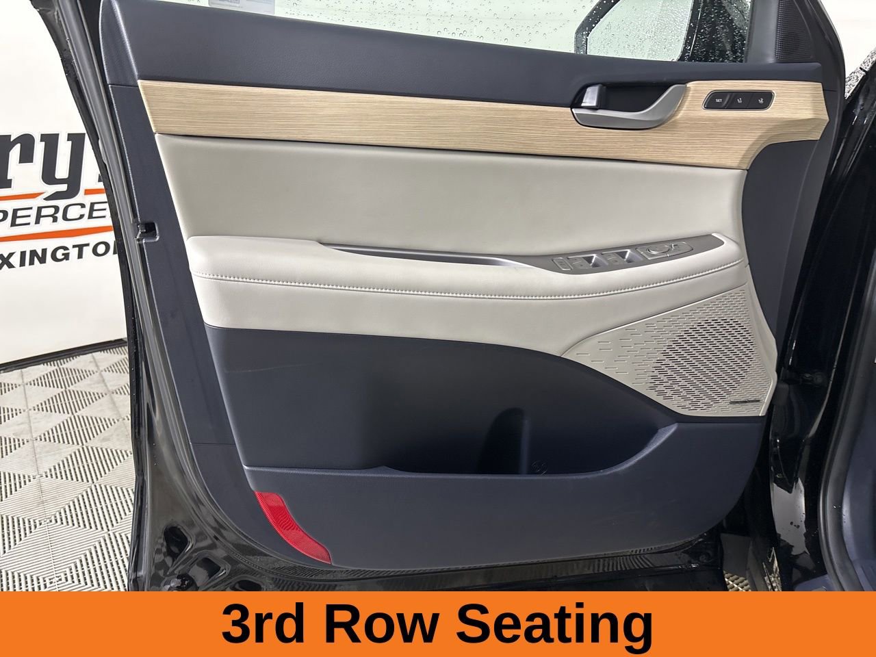 Used 2024 Hyundai Palisade Limited image 8