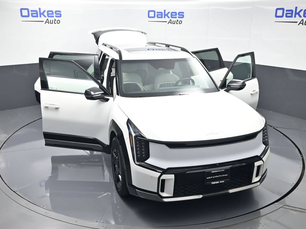 Certified 2024 Kia EV9 GT-Line AWD/4WD image 62