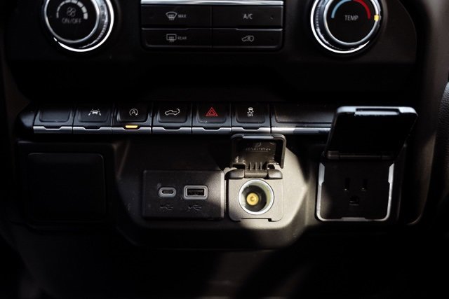 Used 2022 Chevrolet Silverado 1500 Custom image 22