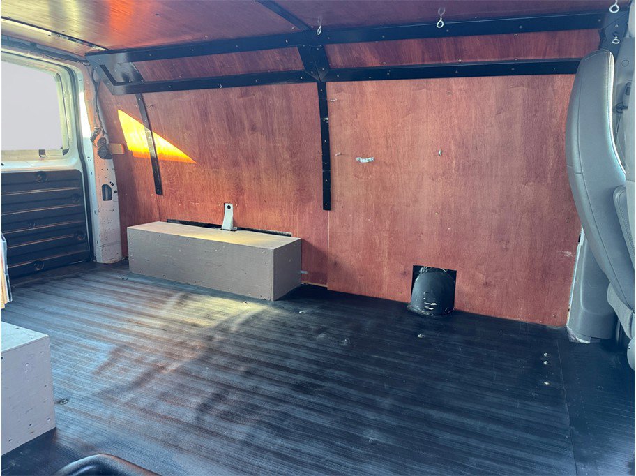 Used 2012 Chevrolet Express 1500 image 16