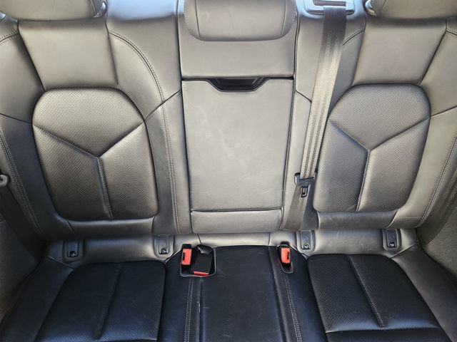 Used 2019 Porsche Macan AWD/4WD image 15