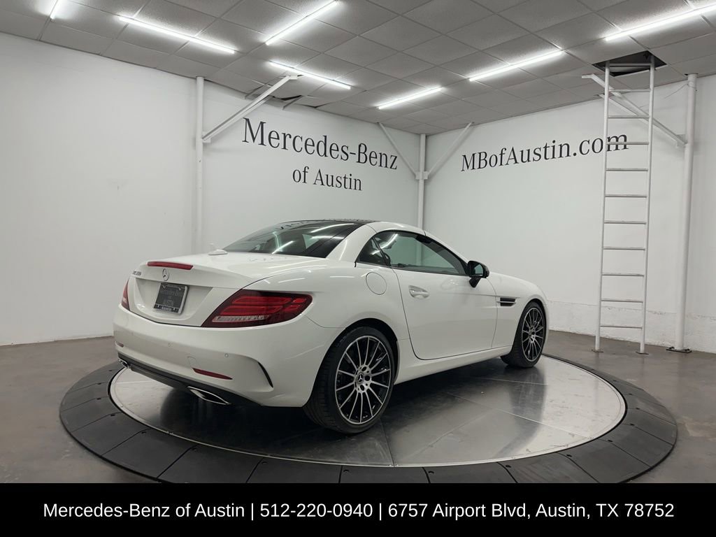 Certified 2020 Mercedes-Benz SLC 300 image 8
