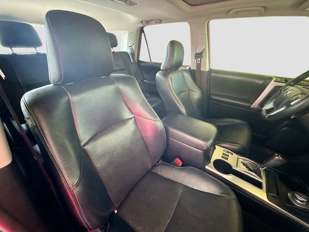 Used 2019 Toyota 4Runner Limited AWD/4WD image 30