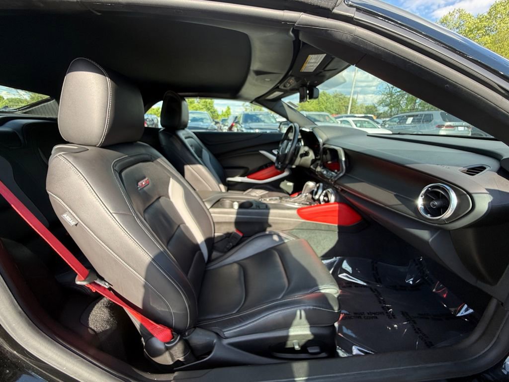 Used 2023 Chevrolet Camaro SS RWD image 27