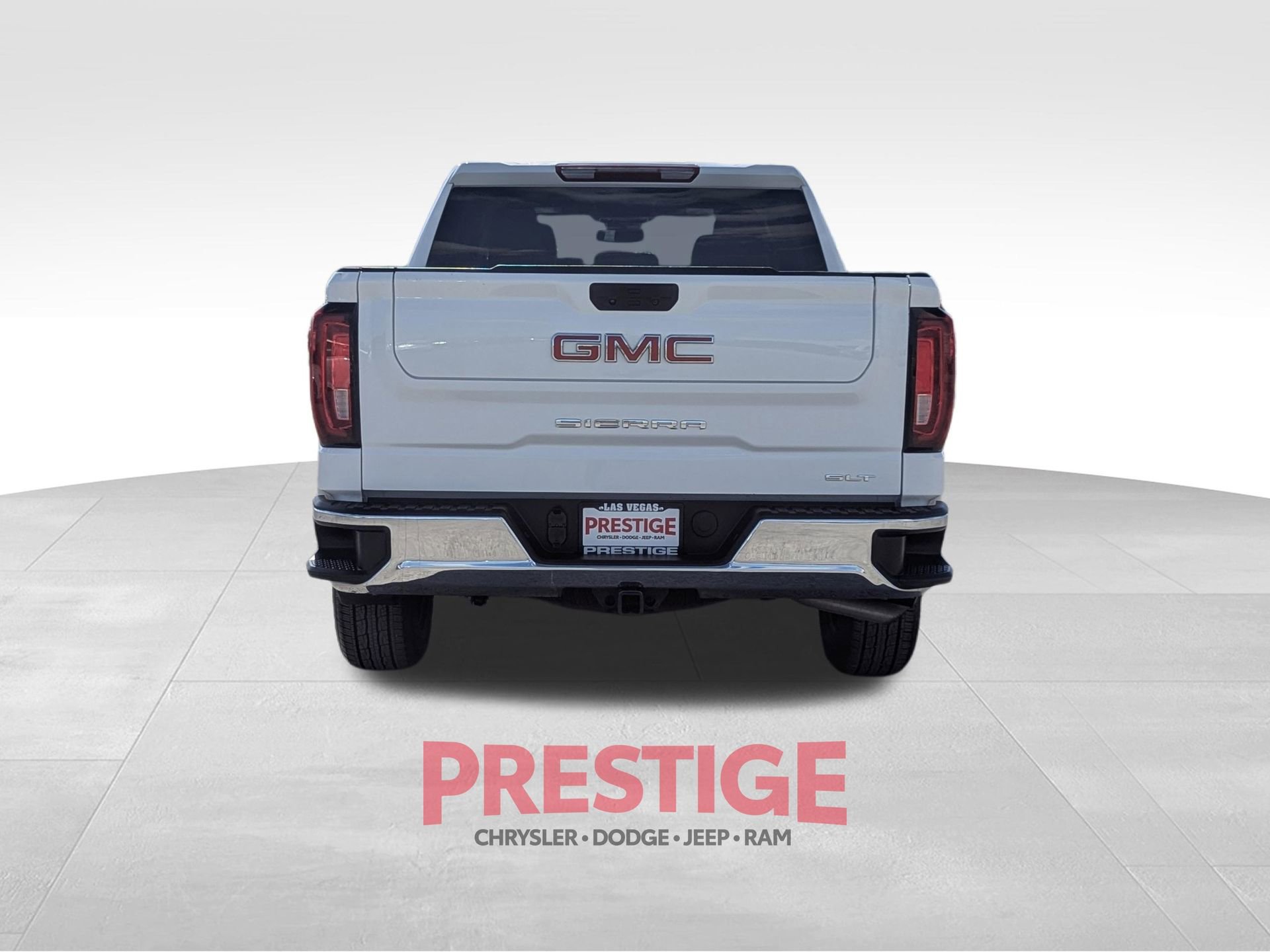 Used 2025 GMC Sierra 1500 SLT AWD/4WD image 11