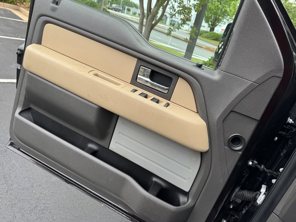 Used 2013 Ford F150 XLT w/ Luxury Equipment Group image 27