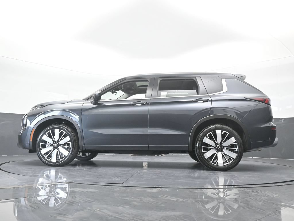 New 2026 Mitsubishi Outlander SEL FWD image 63