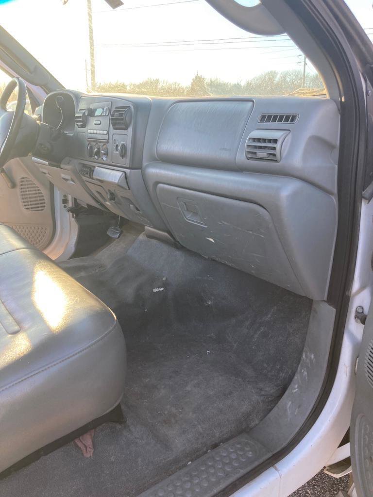 Used 2005 Ford F450 XL RWD image 10