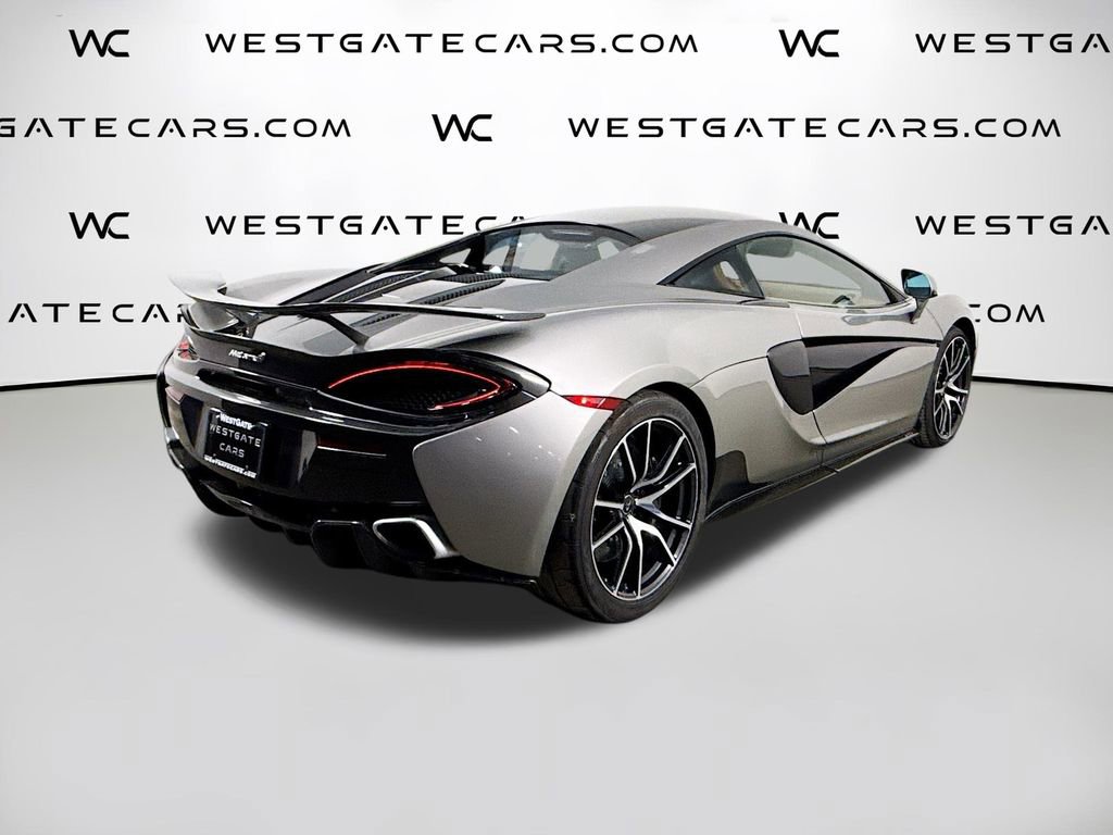 Used 2016 McLaren 570S Coupe image 8
