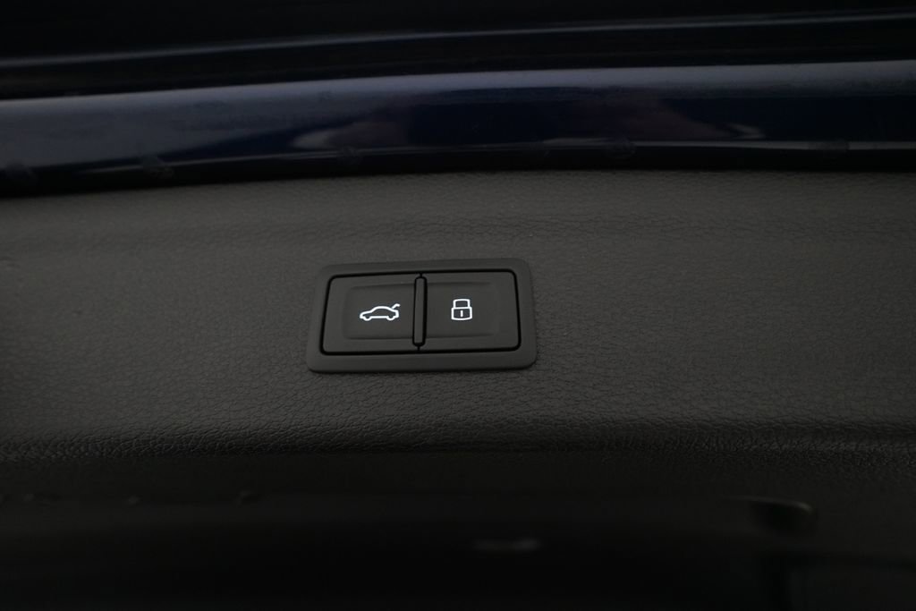 Used 2023 Audi Q3 2.0T Premium Plus w/ Premium Plus Package image 15