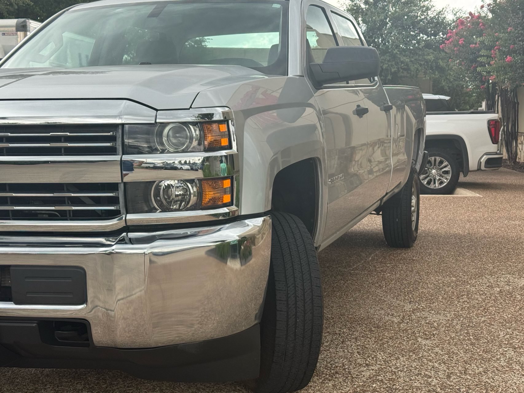 Used 2018 Chevrolet Silverado 2500 W/T RWD image 3