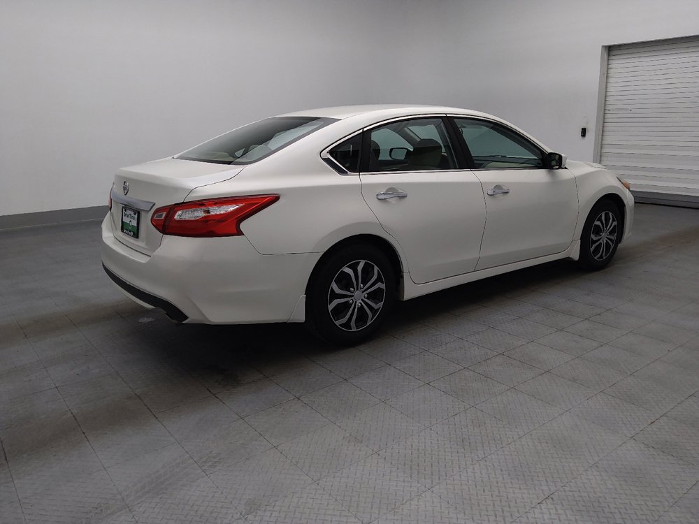 Used 2016 Nissan Altima 2.5 S w/ Power Driver Seat Package FWD image 10