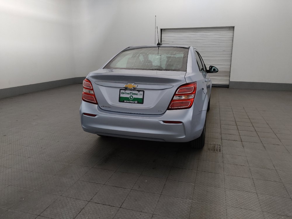 Used 2017 Chevrolet Sonic LT FWD image 7