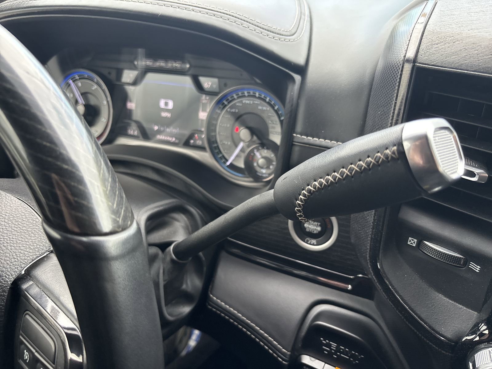 Used 2022 RAM 3500 Limited image 22