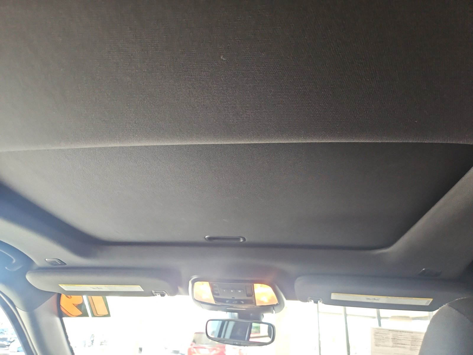 Used 2019 Jeep Grand Cherokee Laredo image 33