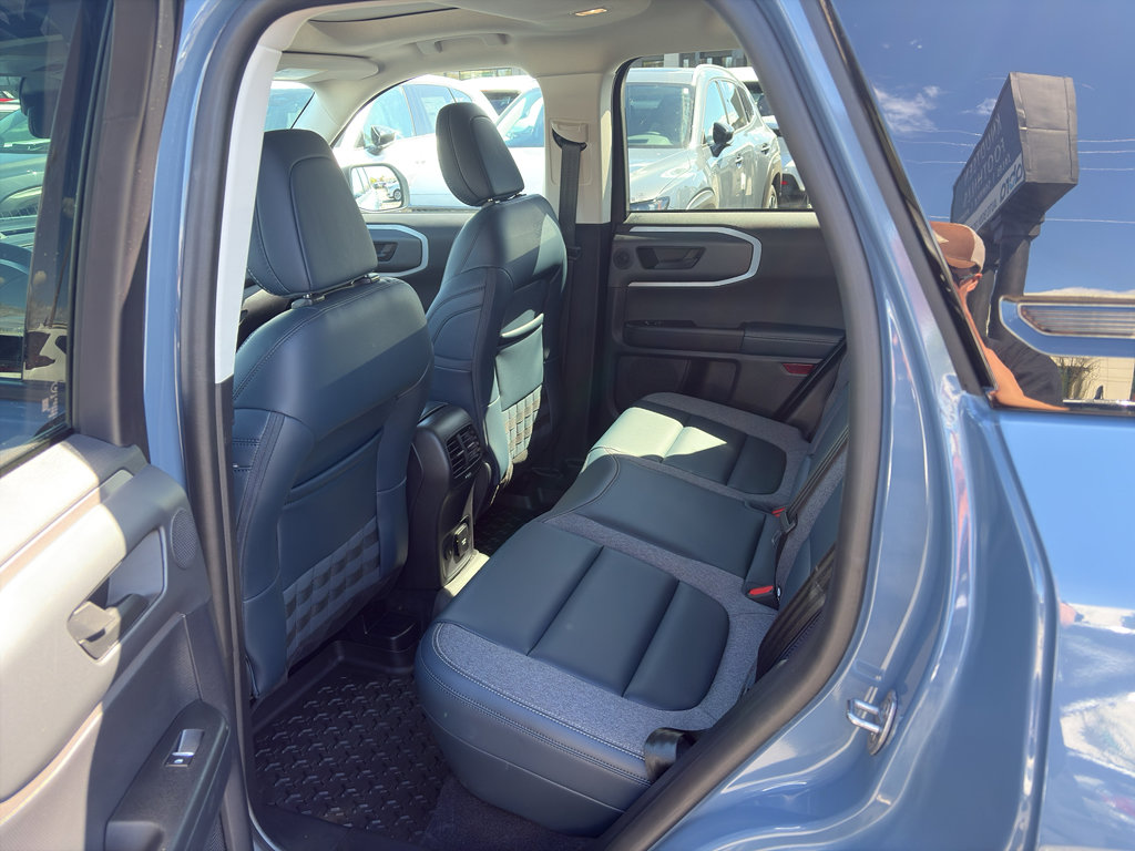 Used 2024 Ford Bronco Sport Outer Banks w/ Tech Package AWD/4WD image 14