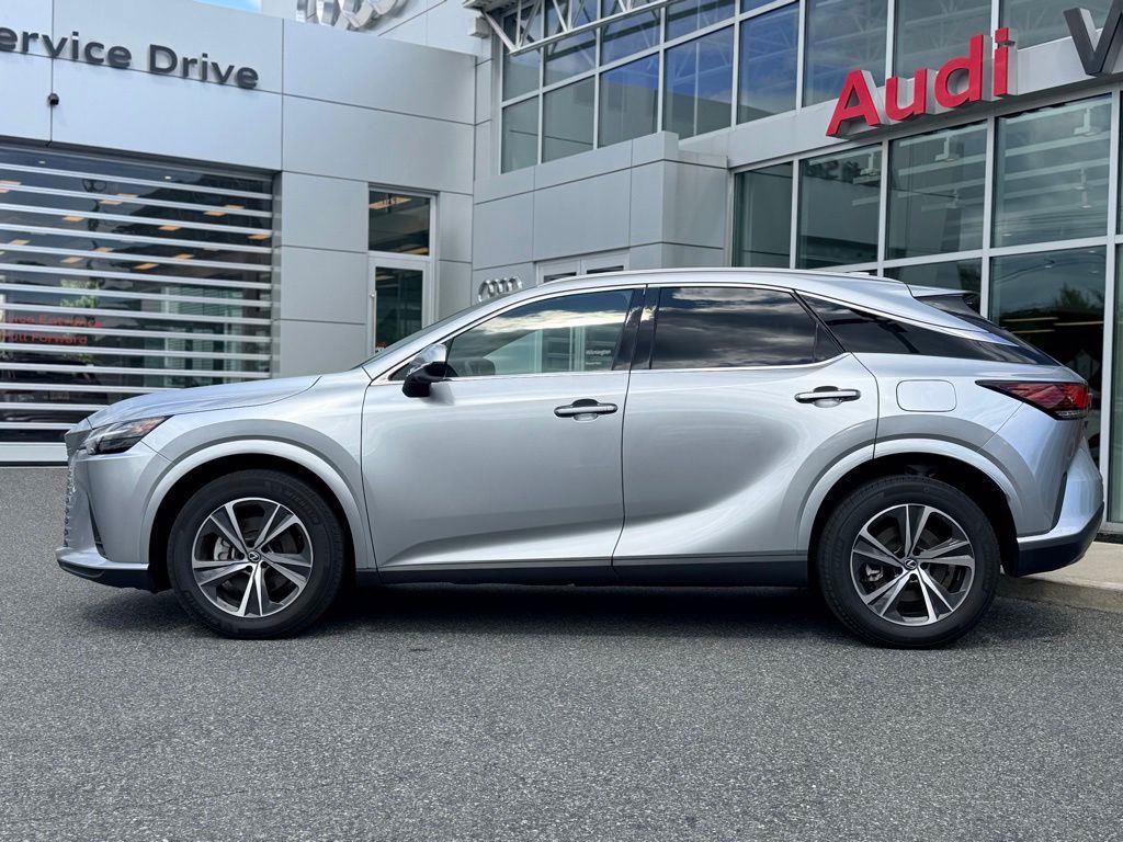 Used 2023 Lexus RX 350 Premium w/ Accessory Package (Z1) AWD/4WD image 3