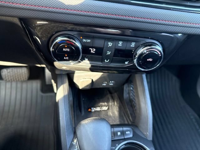 Used 2025 Chevrolet TrailBlazer RS w/ Convenience Package AWD/4WD image 26