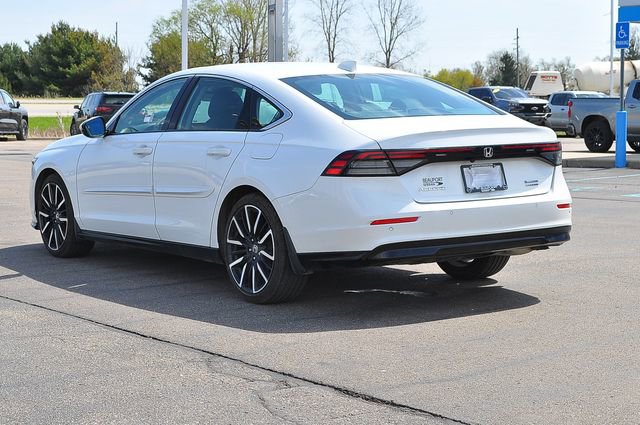 Used 2023 Honda Accord Touring image 5