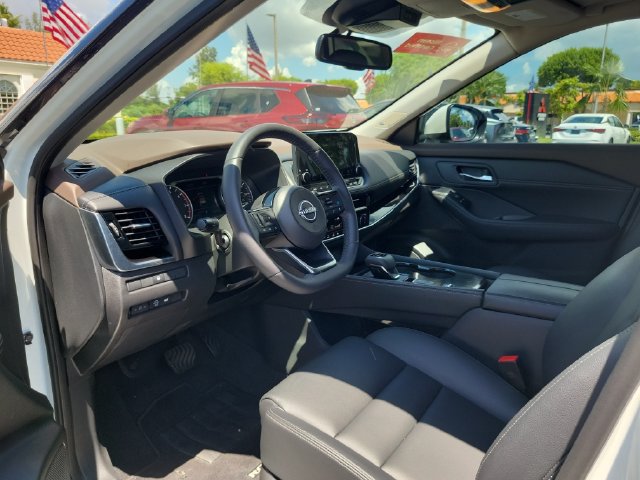 Used 2023 Nissan Rogue SL w/ SL Premium Package FWD image 15
