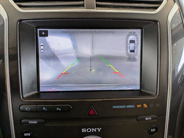 Used 2019 Ford Explorer Platinum image 15
