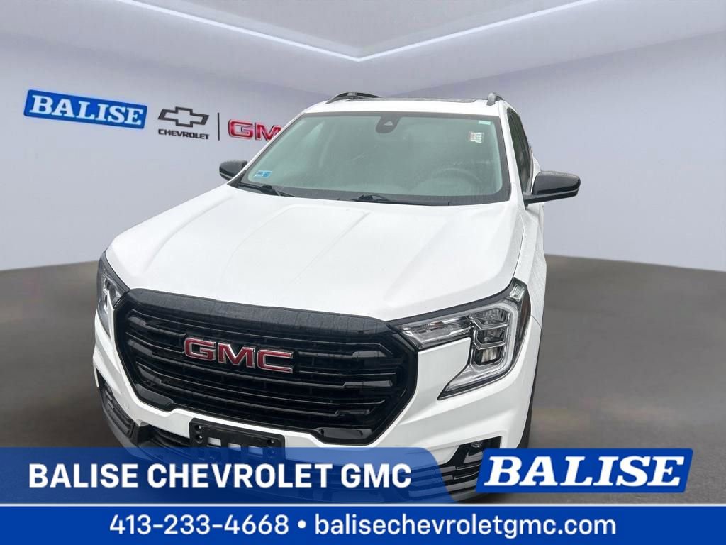 Used 2023 GMC Terrain SLT w/ Elevation Edition