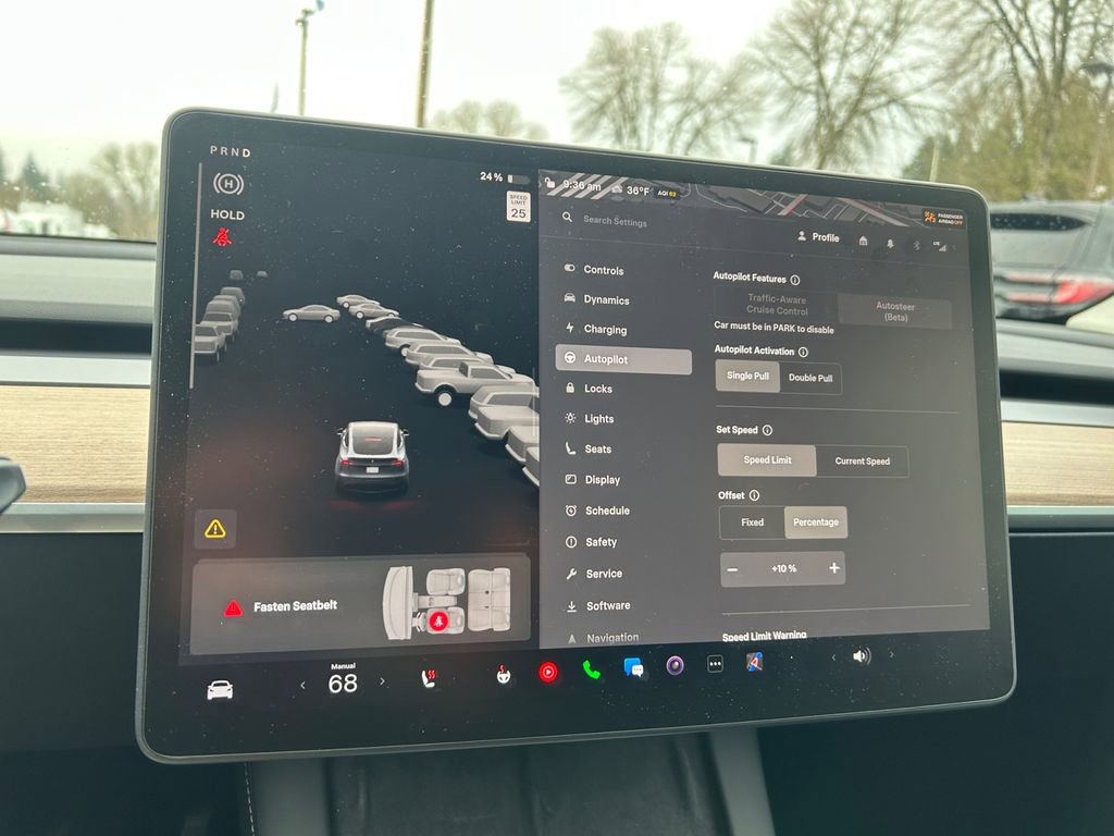 Used 2025 Tesla Model Y Performance image 38