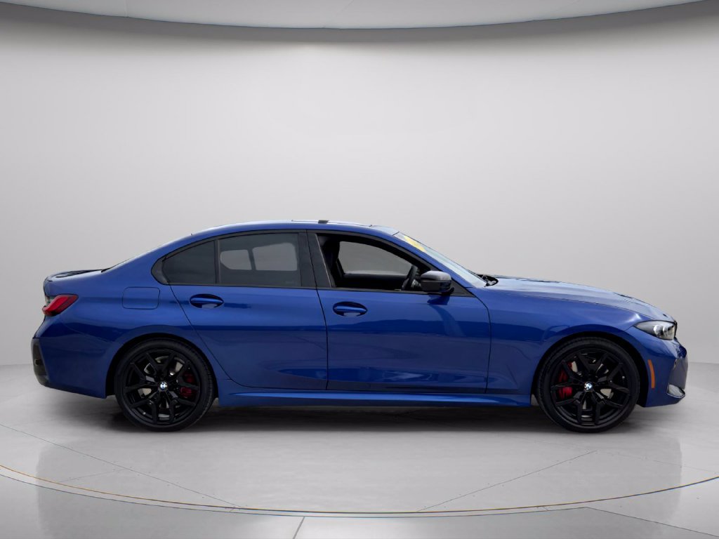 Used 2026 BMW 330i Sedan w/ M Sport Package RWD image 7