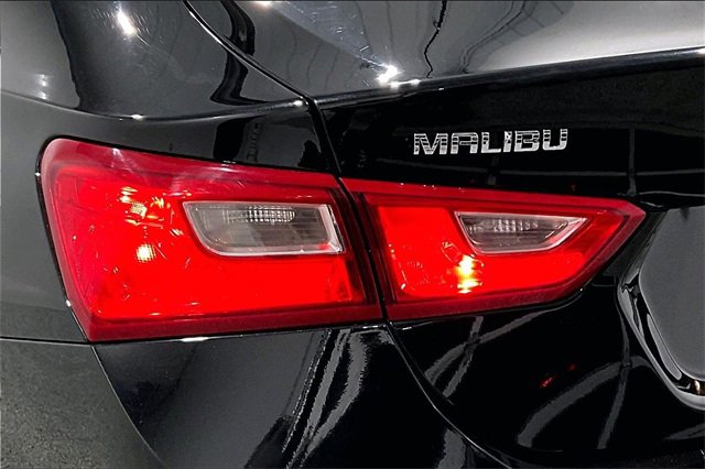 Used 2023 Chevrolet Malibu LT image 40