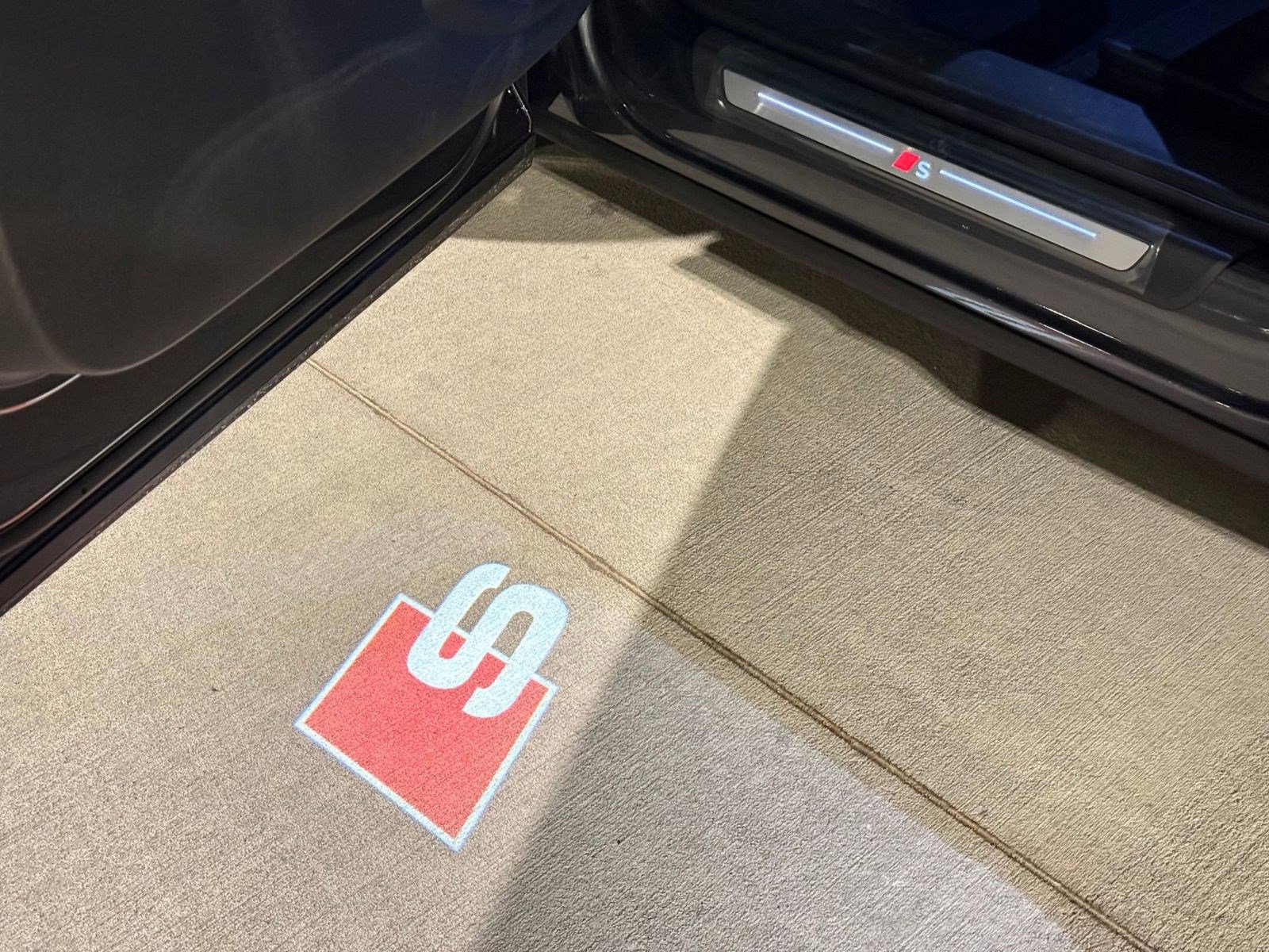 New 2025 Audi SQ5 Premium Plus image 29