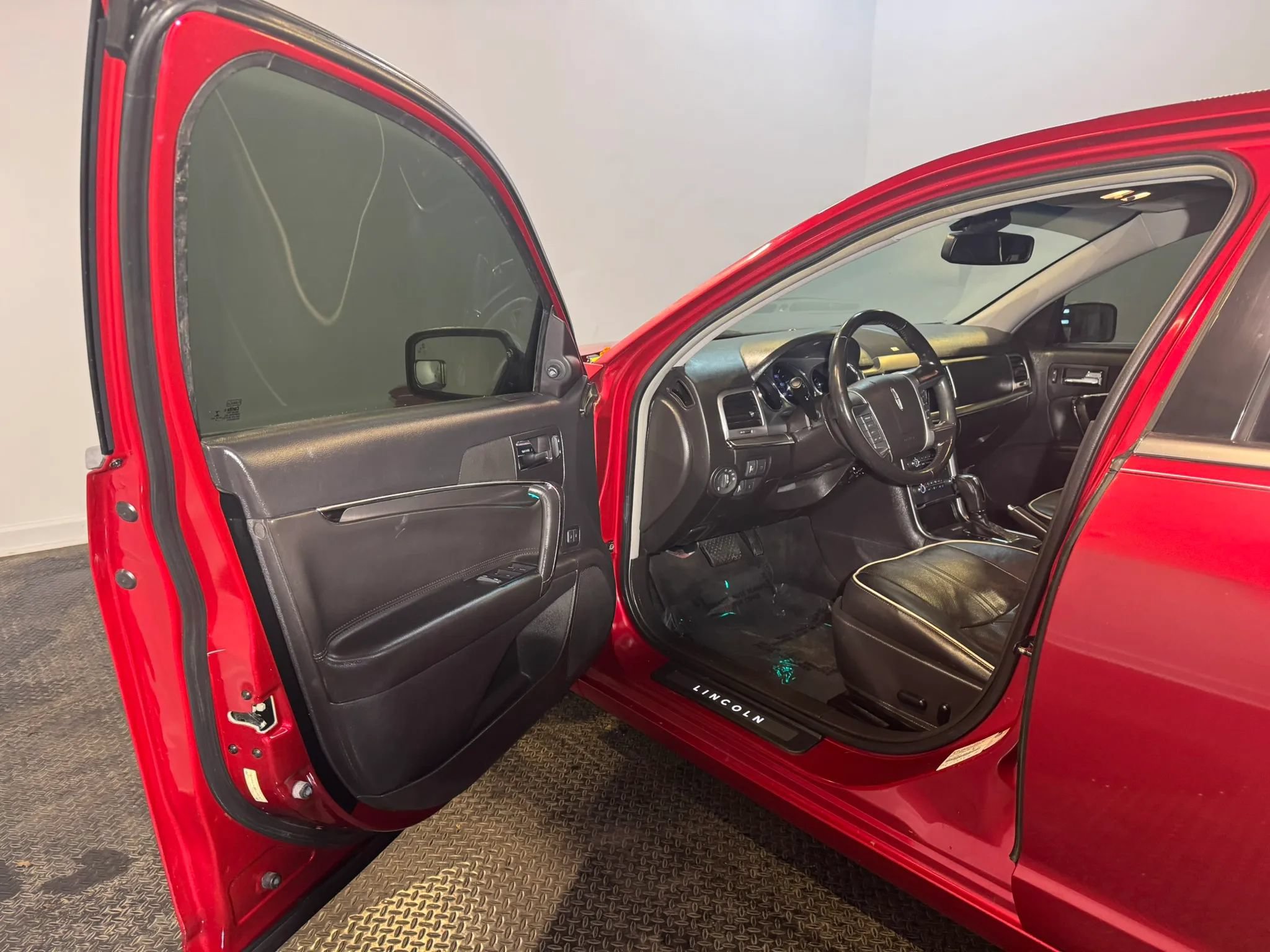 Used 2012 Lincoln MKZ AWD image 8