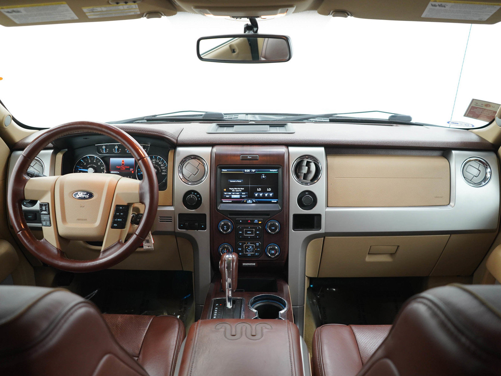 Used 2014 Ford F150 King Ranch w/ King Ranch Luxury Package AWD/4WD image 13