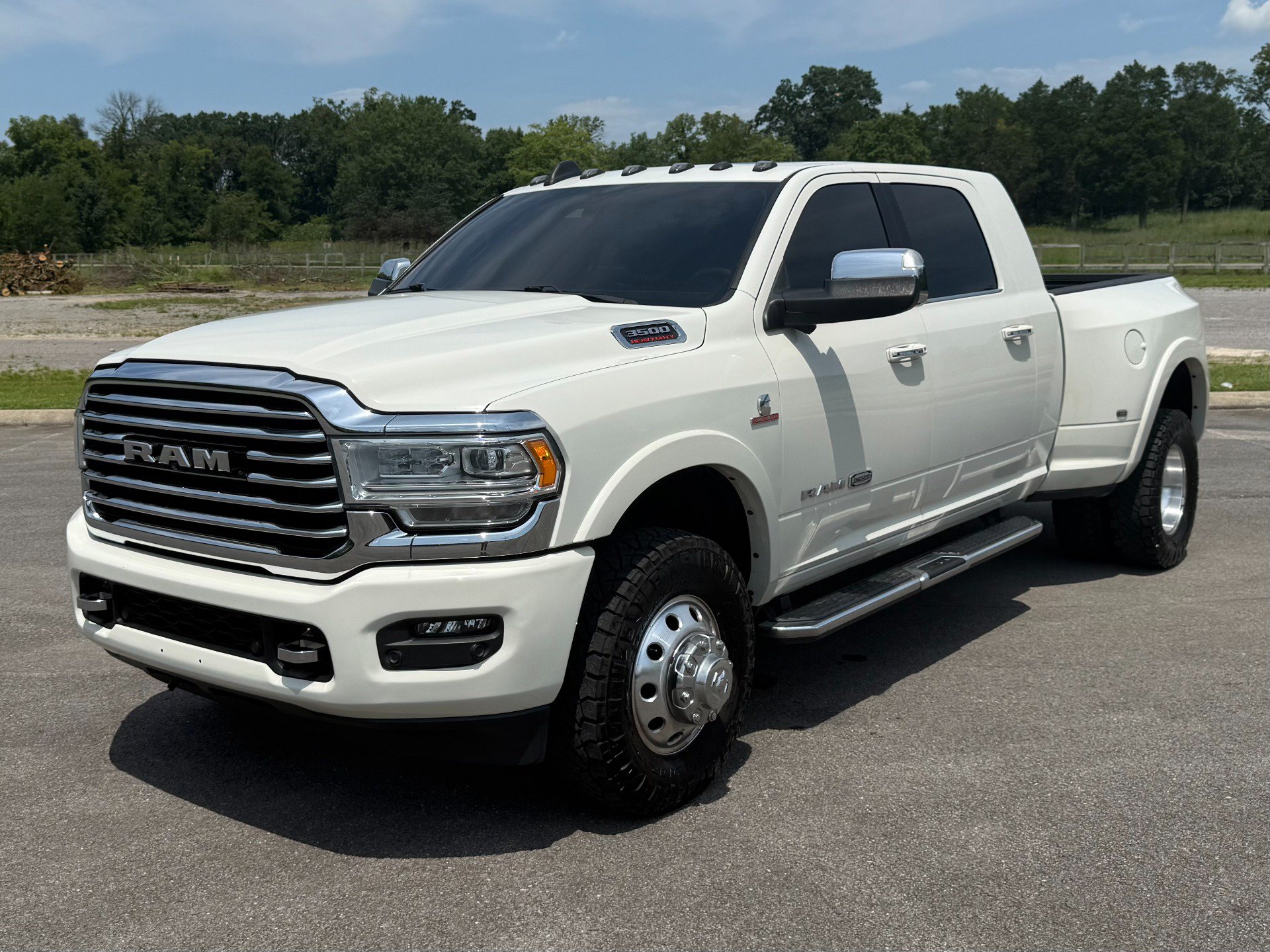 Used 2021 RAM 3500 Limited AWD/4WD image 2