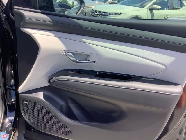 New 2025 Hyundai Tucson Limited image 28