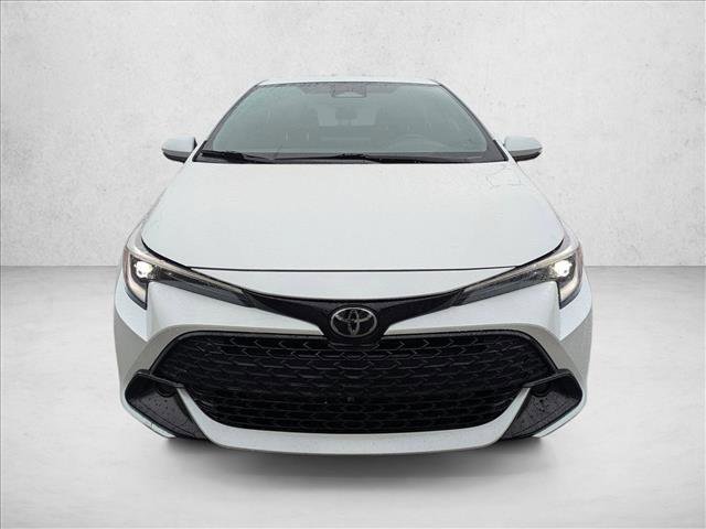 Used 2025 Toyota Corolla SE FWD image 2