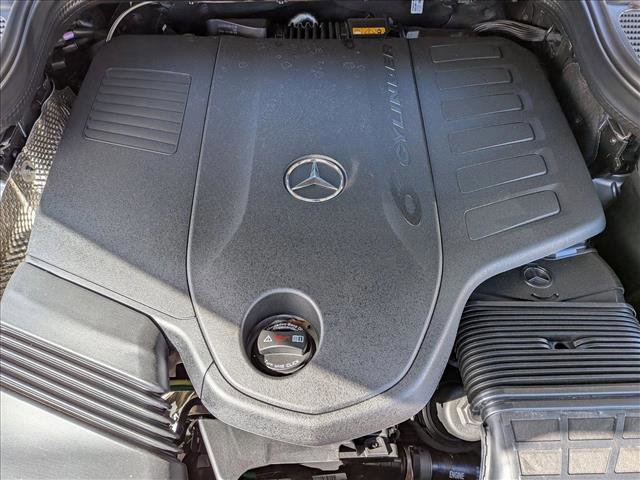 New 2026 Mercedes-Benz GLS 450 4MATIC image 16